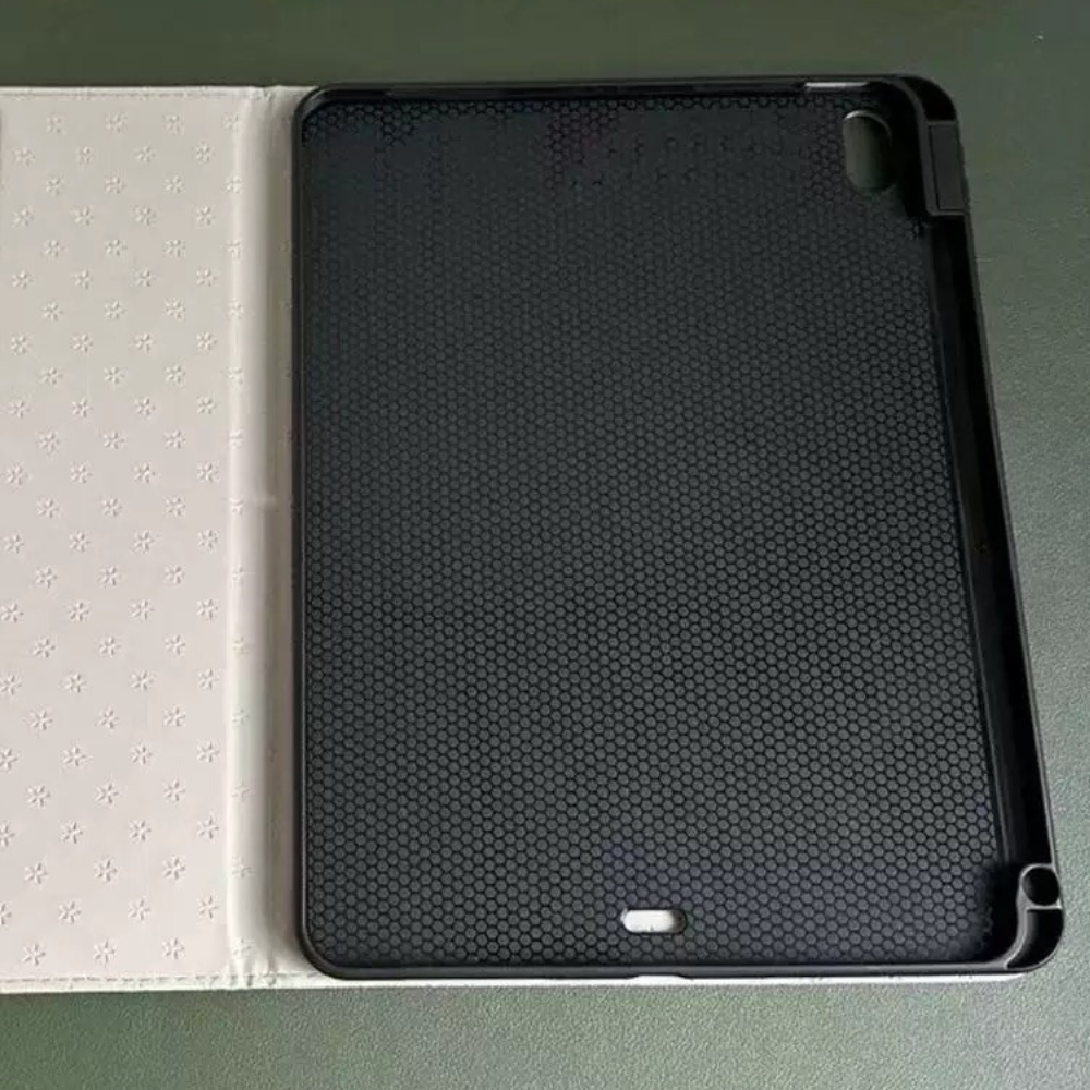 Funda para iPad de Piel Sintética Negra - Vivaldo