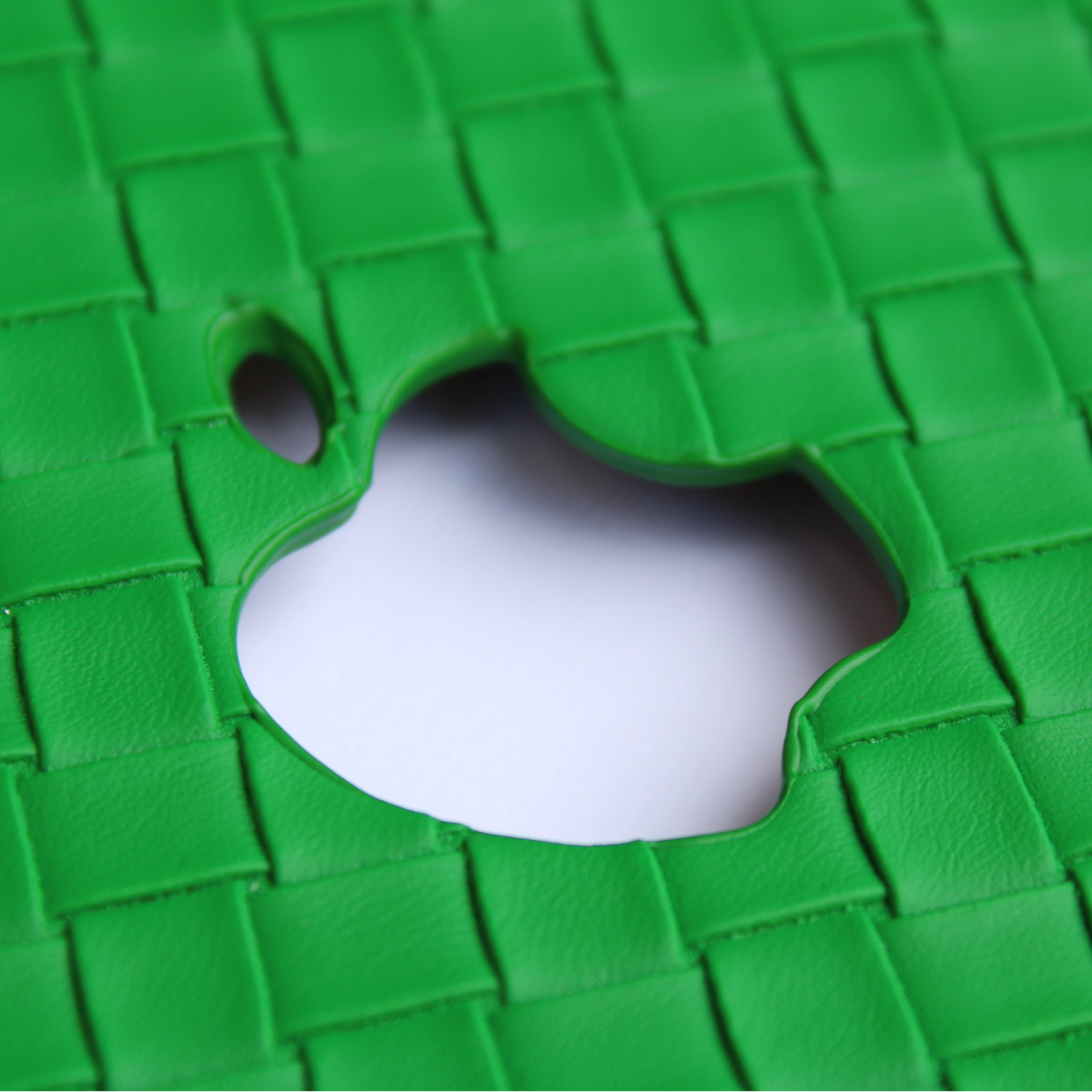Carcasa para MacBook de Cuero Sintético Trenzado Verde - Vivaldo