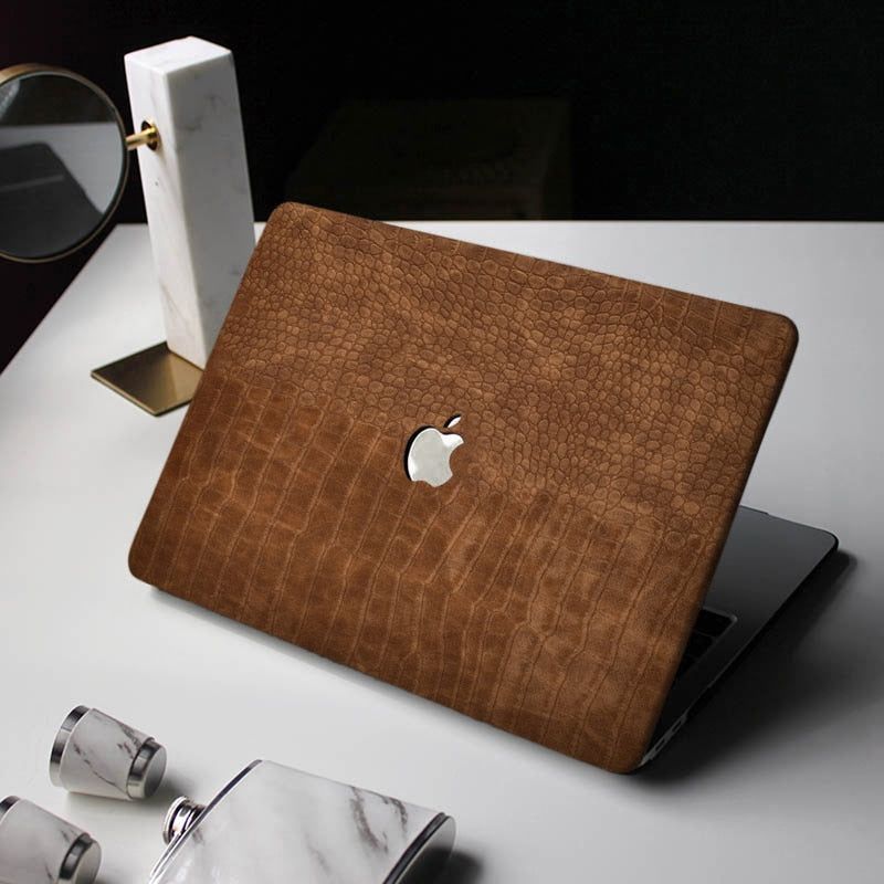 Carcasa para MacBook de Cuero Sintético de Cocodrilo Marrón Antique - Vivaldo