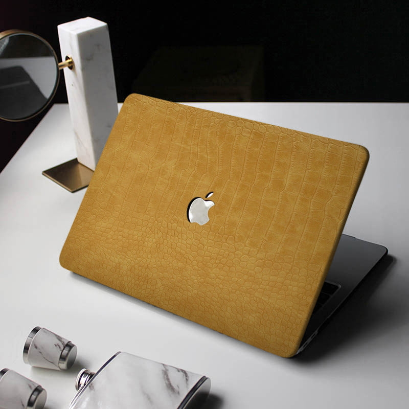 Carcasa para MacBook de Cuero Sintético de Cocodrilo Mostaza Antique - Vivaldo