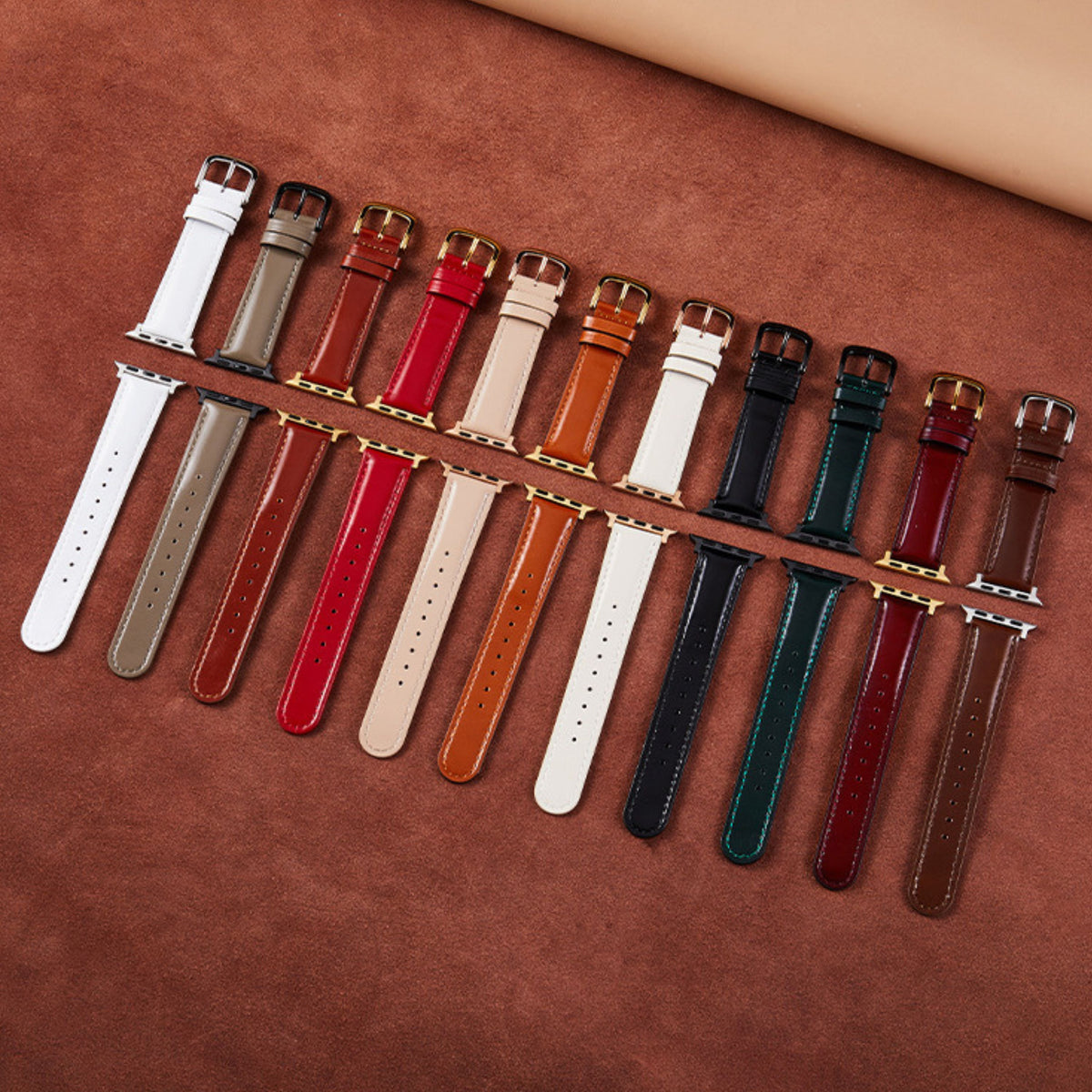 Correa de cuero natural brillante beige para Apple Watch de la marca Vivaldo, con acabado elegante y ajustable.